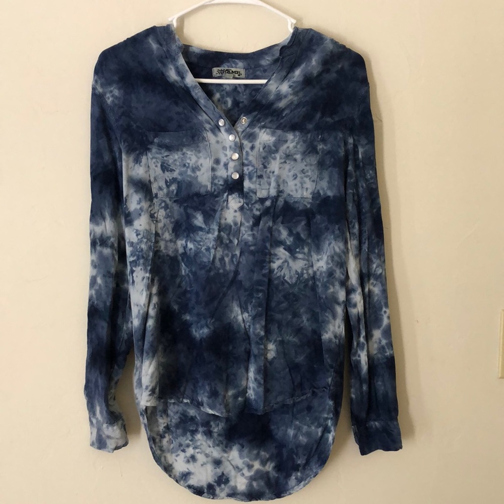 Tie-die shirt